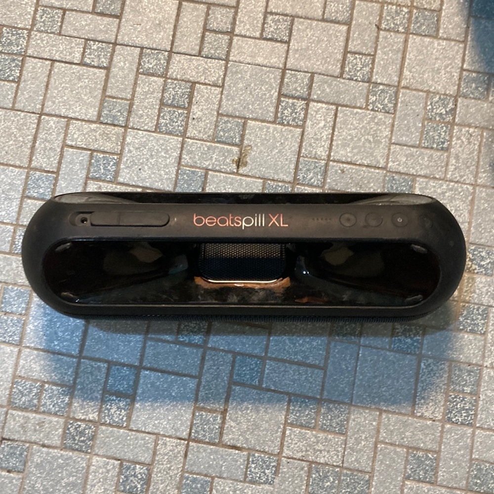 Original beats pill xl